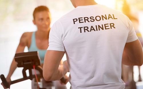 PERSONAL TRAINER