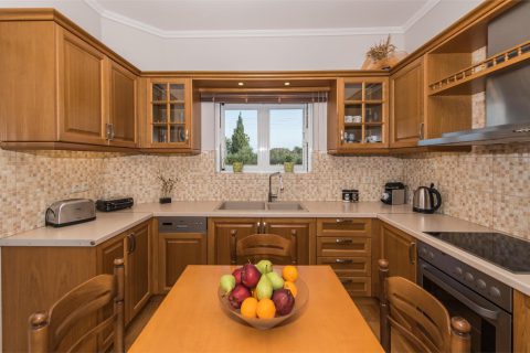 Paris Family Villa