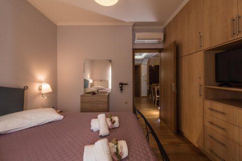 Paris Family Villa