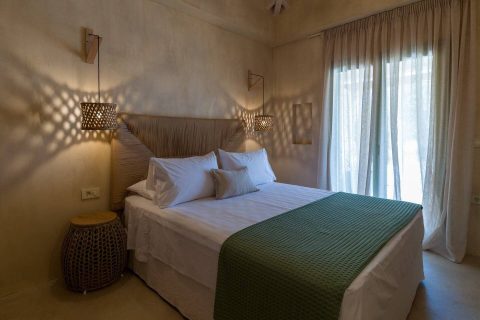 Terra Oleana • Carpos