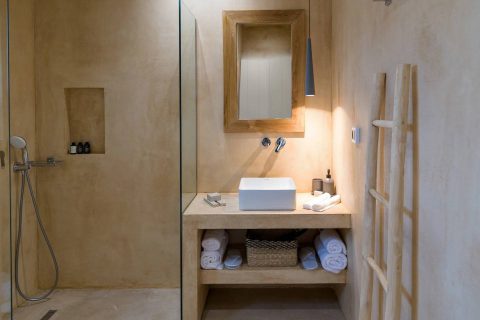 Terra Oleana • Carpos