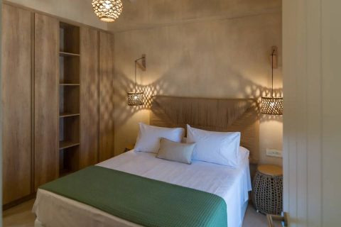 Terra Oleana • Carpos