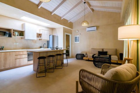 Terra Oleana • Riza