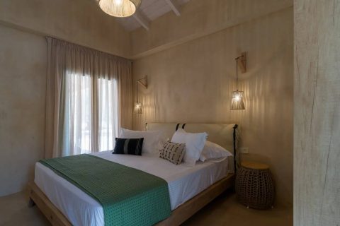 Terra Oleana • Riza