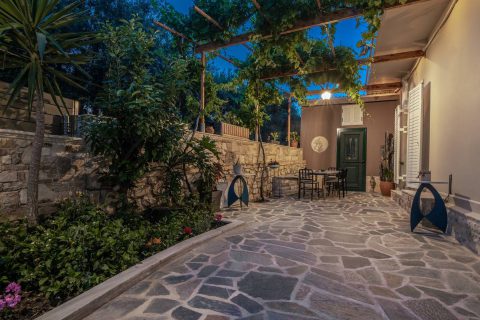 Zamor Family Villa 1