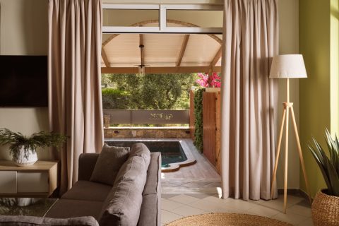 Ilision Contemporary Living Condo I