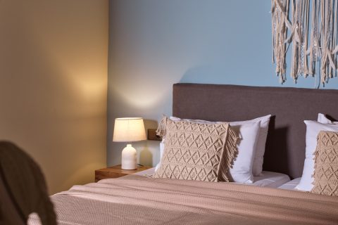 Ilision Contemporary Living Condo I