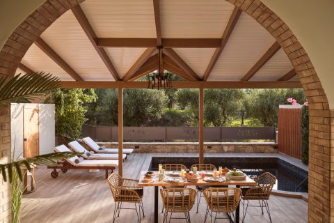 Ilision Contemporary Living Condo I