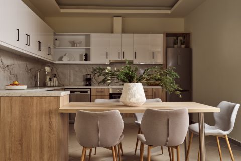 Ilision Contemporary Living Condo IΙ