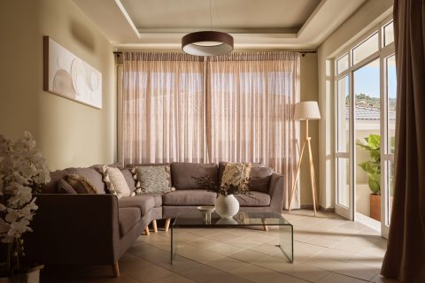 Ilision Contemporary Living Condo IΙ